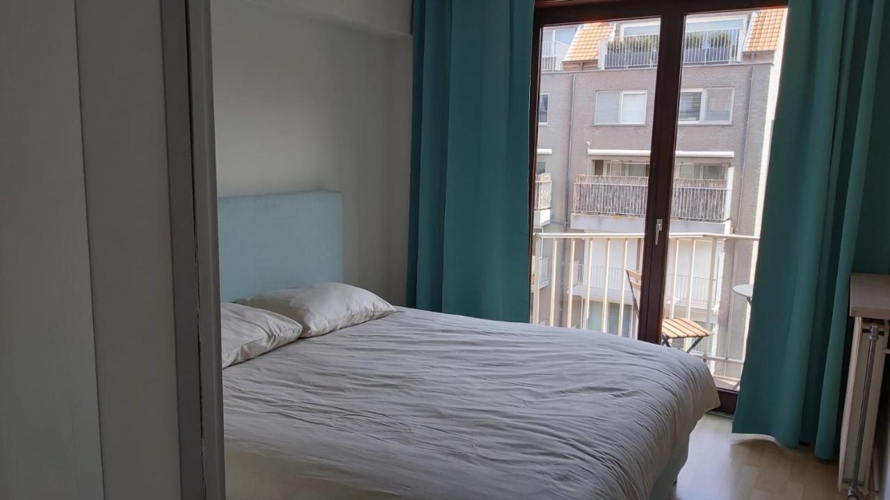 Appartement Met Zeezicht Op Het Van Bunnenplein Knokke-Heist Exterior foto